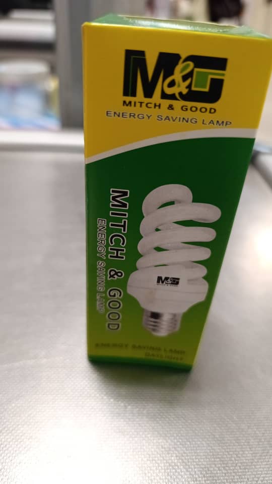 Mitch and Good Energy Saving Lamp 